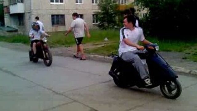 Видео порнуха #2455