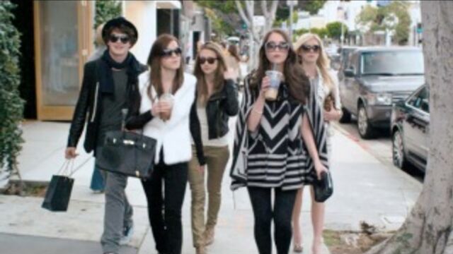 Видео порнуха #185216