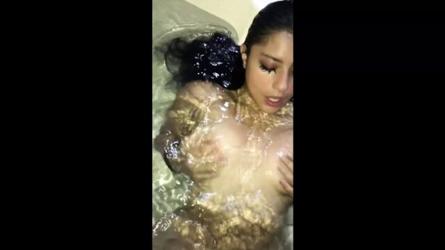 Видео порнуха #82168