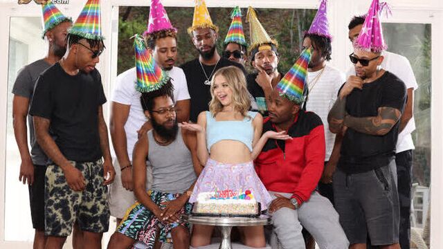 Видео порнуха #247375