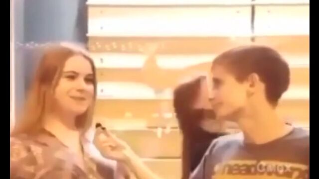 Видео порнуха #181189