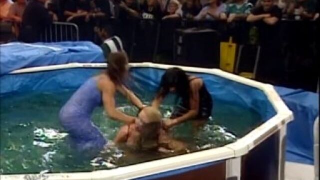 Видео порнуха #131073