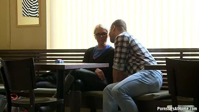 Видео порнуха #227227