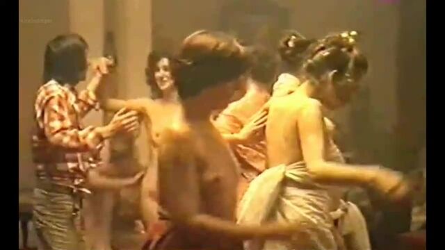 Видео порнуха #189242