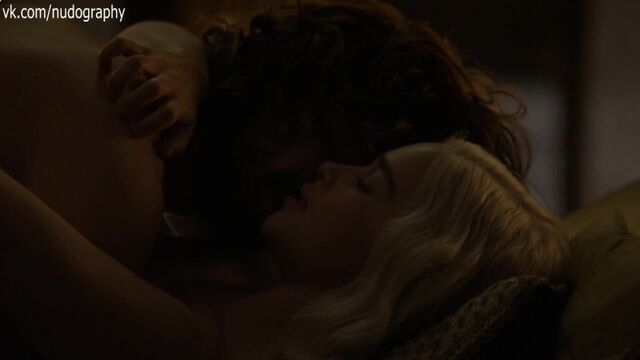 Видео порнуха #140153