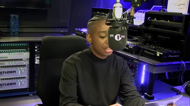 Видео порнуха #179872