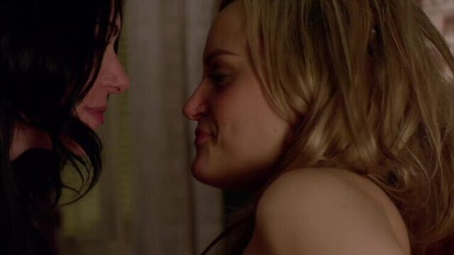 Видео порнуха #241936