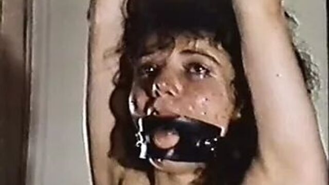 Видео порнуха #78353