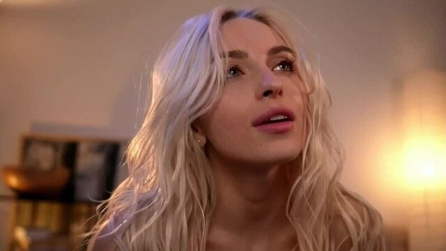 Видео порнуха #247503