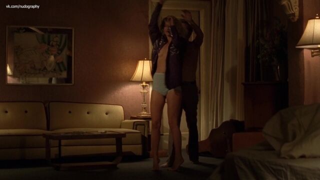 Видео порнуха #128779