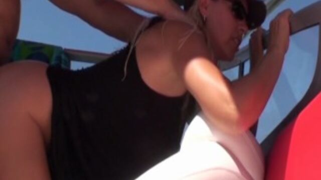 Видео порнуха #137525