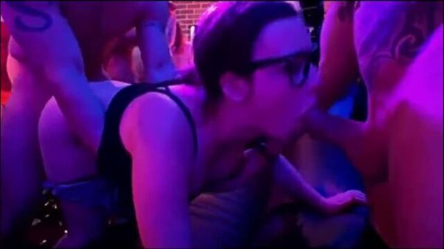 Видео порнуха #59911