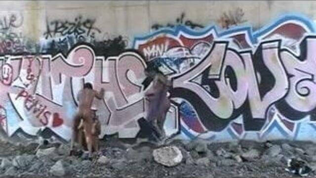 Видео порнуха #11081