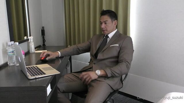 Видео порнуха #109369