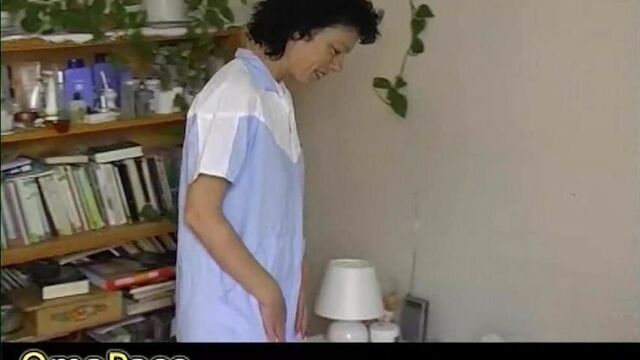 Видео порнуха #31596