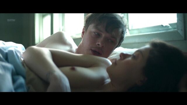 Видео порнуха #192083