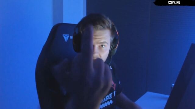 Видео порнуха #121140