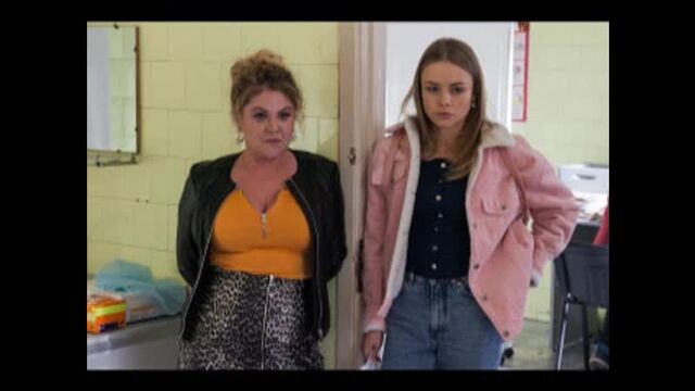 Видео порнуха #64164