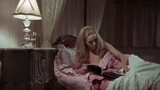 Видео порнуха #172021