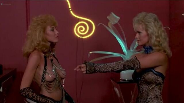 Видео порнуха #246681