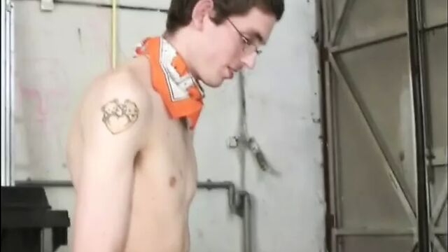 Видео порнуха #132365