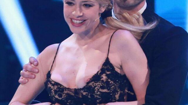 Видео порнуха #180009