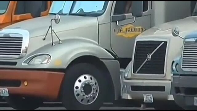 Видео порнуха #109211