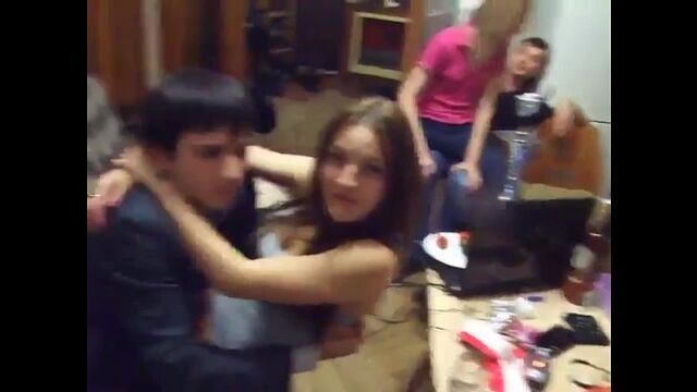 Видео порнуха #171839