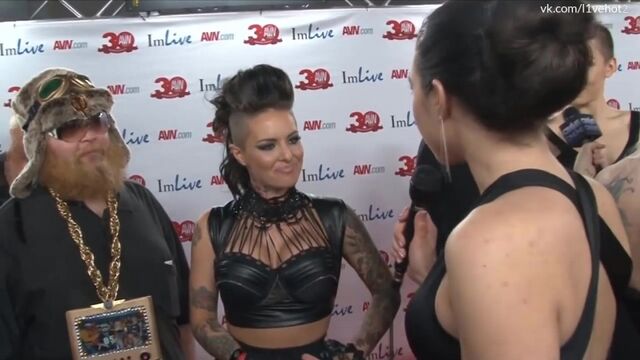 Видео порнуха #183859