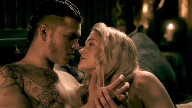 Видео порнуха #161919