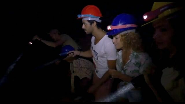 Видео порнуха #191829