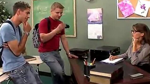 Видео порнуха #222619