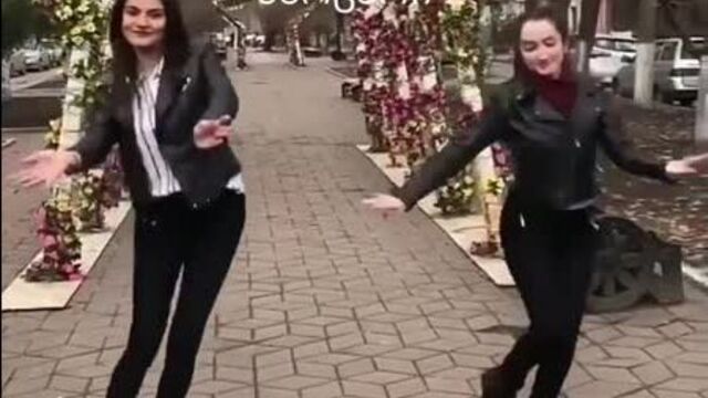 Видео порнуха #46441