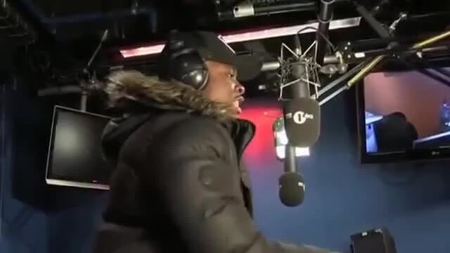 Видео порнуха #185379