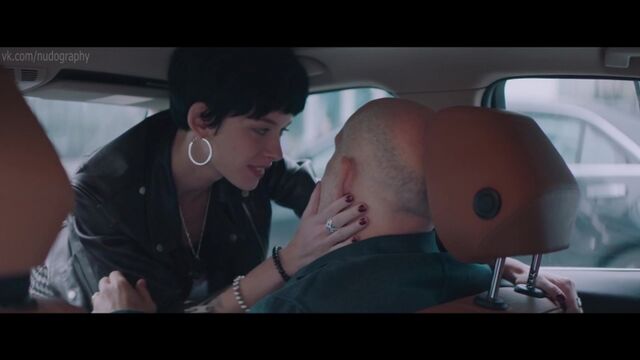 Видео порнуха #187999