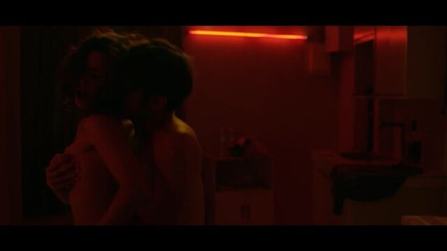 Видео порнуха #191601