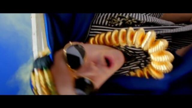 Видео порнуха #173178