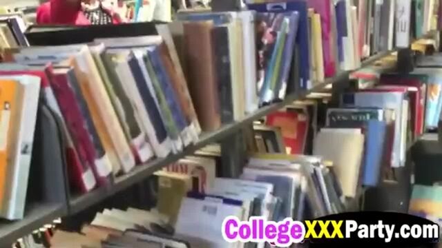 Видео порнуха #166384