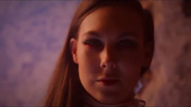 Видео порнуха #242242