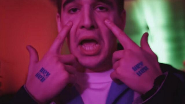 Видео порнуха #191162