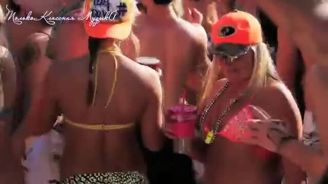 Видео порнуха #48630