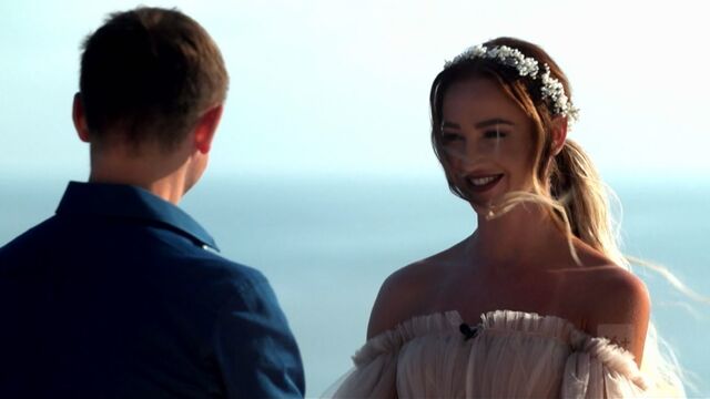 Видео порнуха #183180