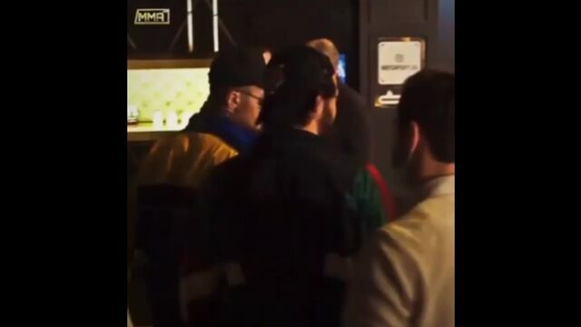 Видео порнуха #125362