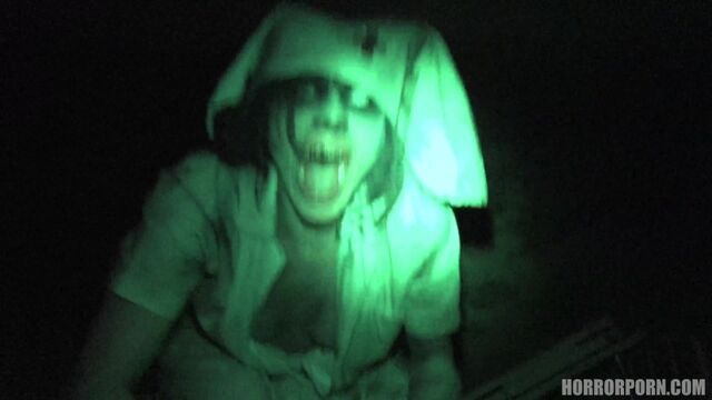 Видео порнуха #102549