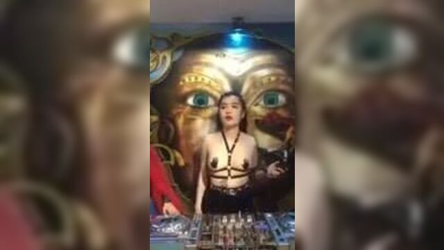 Видео порнуха #23929