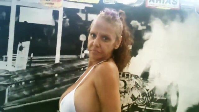 Видео порнуха #125250