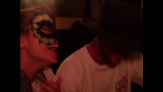 Видео порнуха #180504