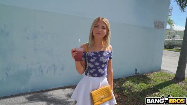 Видео порнуха #247438