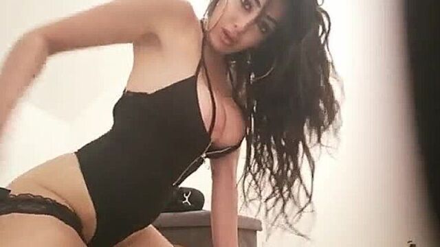 Видео порнуха #251051