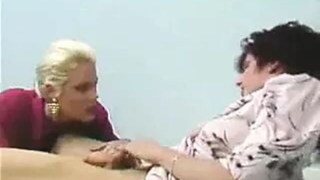 Видео порнуха #6952